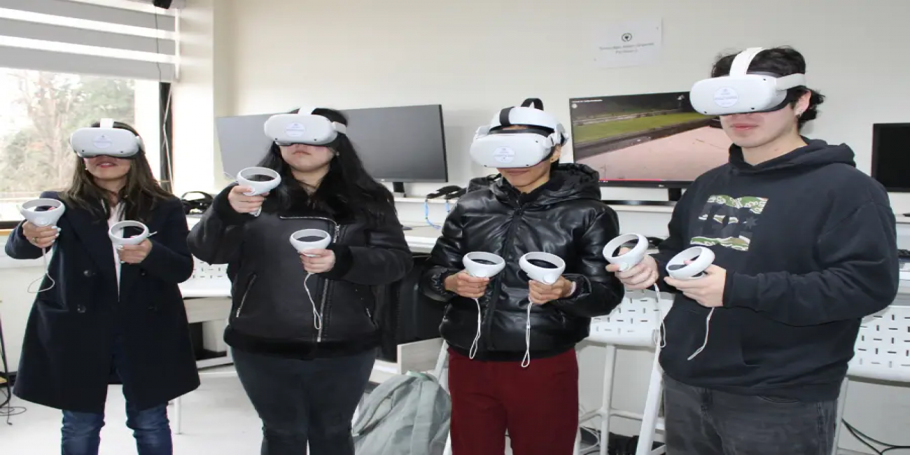 Periodismo UFRO genera innovación curricular con sentido desde el sur de Chile y respaldo del Departamento de Ingeniería Industrial y Sistemas